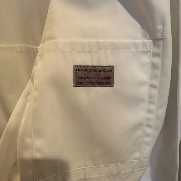 Women’s Classic Style Medical Coat, Size 16 - Picture 7 of 8